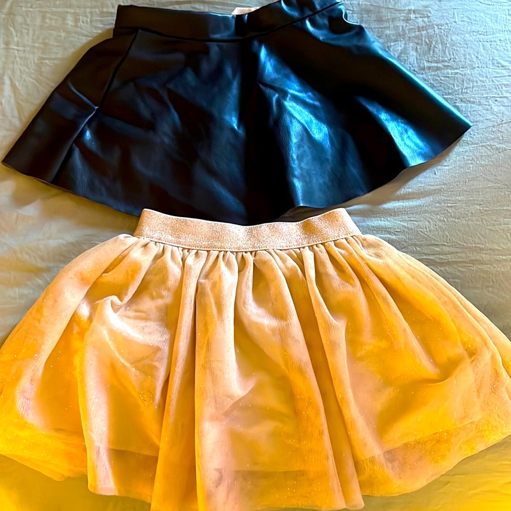 2T H&M used one time girls skirts
